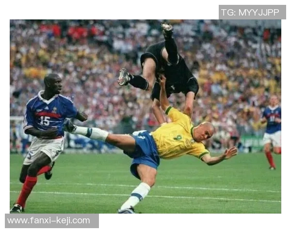 足球世界杯经典瞬间回顾：那些震撼人心的时刻与历史传奇